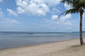 Melur Beach, A Beautiful Beach with Exotic White Sand in Batam