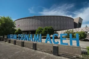 Aceh Tsunami Museum, Memorial Monument and Disaster Mitigation Education Center