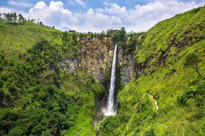 Sipiso-Piso Waterfall, Natural Tourism with the Charm of Karo Culture